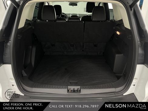 Used 2019 Ford Escape SEL image 39