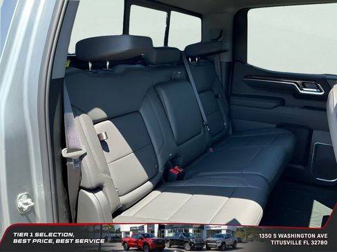 Used 2026 Chevrolet Silverado 1500 LT Trail Boss w/ LT Trail Boss Premium Package AWD/4WD image 16