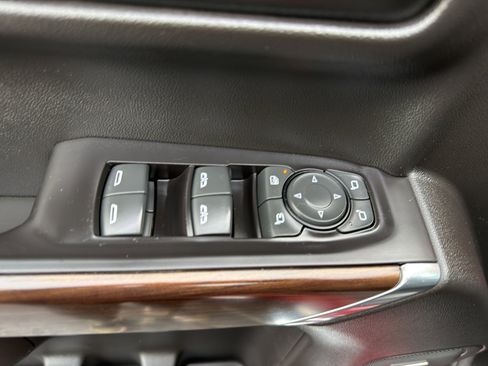 Used 2019 GMC Sierra 1500 SLT w/ SLT Premium Plus Package image 14