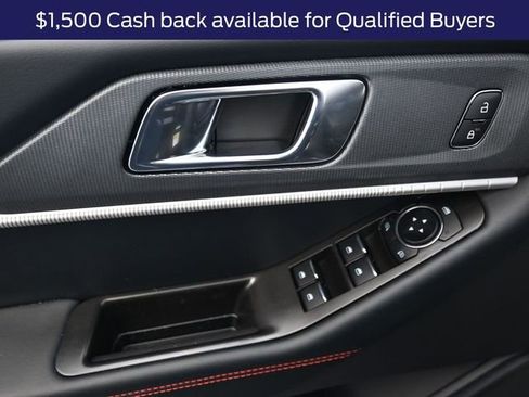 New 2025 Ford Explorer ST-Line w/ ST-Line Street Pack image 13