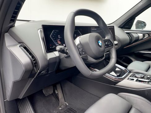 Used 2026 BMW X3 xDrive30i w/ Premium Package AWD/4WD image 4