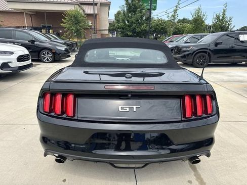 Used 2017 Ford Mustang GT Premium RWD image 6