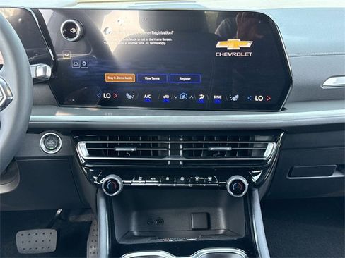 New 2026 Chevrolet Traverse LT w/ Driver Confidence Package image 15