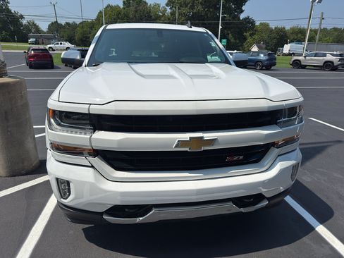 Used 2017 Chevrolet Silverado 1500 LT w/ Texas Edition AWD/4WD image 2