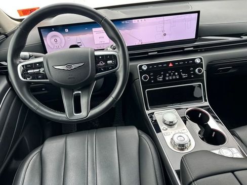Used 2025 Genesis GV80 2.5T Standard AWD/4WD image 16