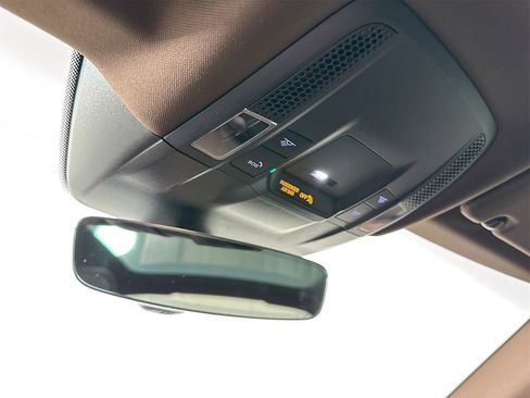 Certified 2021 Porsche Taycan 4S image 25