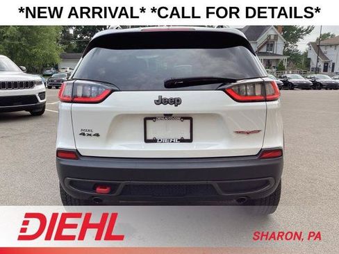 Used 2022 Jeep Cherokee Trailhawk w/ Sun, Sound & Nav Group AWD/4WD image 6