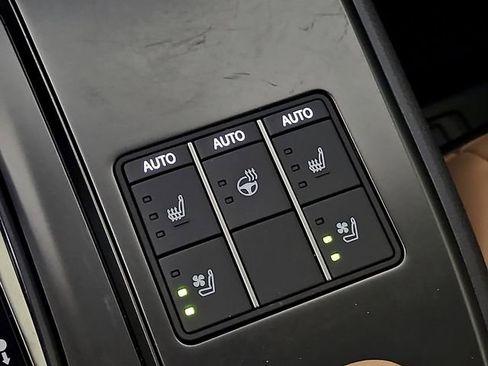 Used 2025 Lexus UX 300h AWD w/ Accessory Package (Z2) image 29