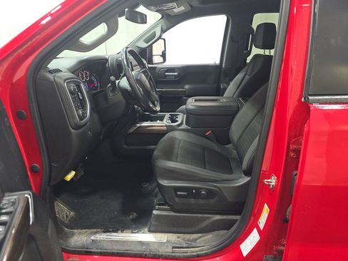 Used 2021 Chevrolet Silverado 1500 LT Trail Boss w/ Bed Protection Package AWD/4WD image 3