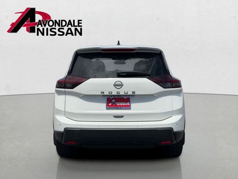 Certified 2026 Nissan Rogue S FWD image 5