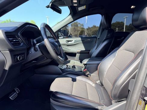 Used 2024 Ford Escape ST-Line FWD image 15