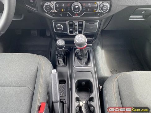 Certified 2024 Jeep Wrangler Unlimited Sport AWD/4WD image 13