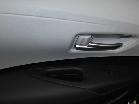Used 2024 Toyota Corolla SE FWD image 24