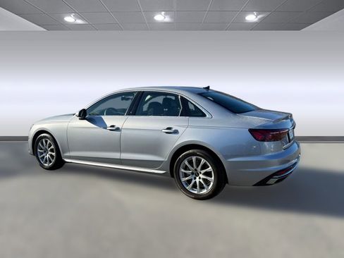 Used 2023 Audi A4 2.0T Premium w/ Convenience Package image 3
