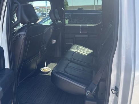 Used 2018 Ford F150 Platinum w/ Equipment Group 701A Luxury AWD/4WD image 2
