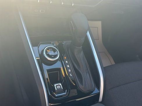 Certified 2024 Chevrolet Colorado Trail Boss w/ Advanced Trailering Package image 25