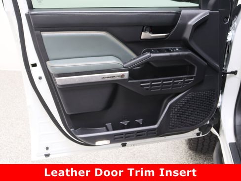 Used 2025 Toyota Tacoma 4x4 Double Cab Hybrid image 12