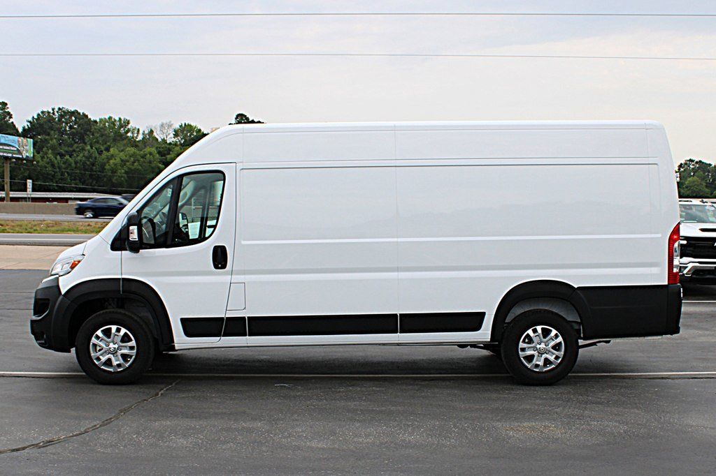 Used 2024 RAM ProMaster 3500 w/ Quick Order Package 22G SLT FWD image 6