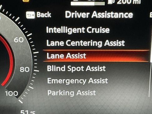 Used 2024 Nissan Ariya FWD image 12