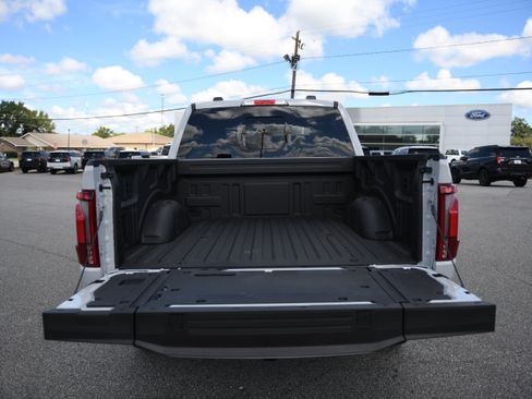 New 2026 Ford F150 Lariat w/ Equipment Group 502A High AWD/4WD image 9