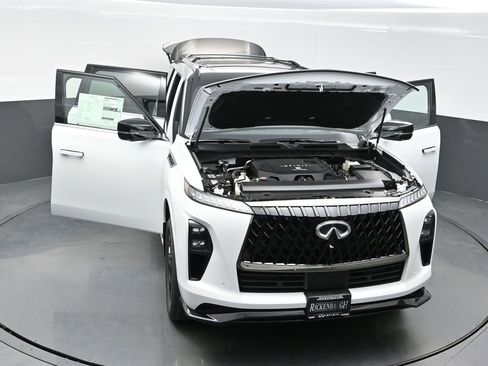New 2026 INFINITI QX80 4WD w/ Sport Exterior Package image 36