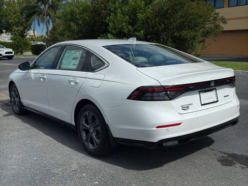 New 2025 Honda Accord EX-L image 8