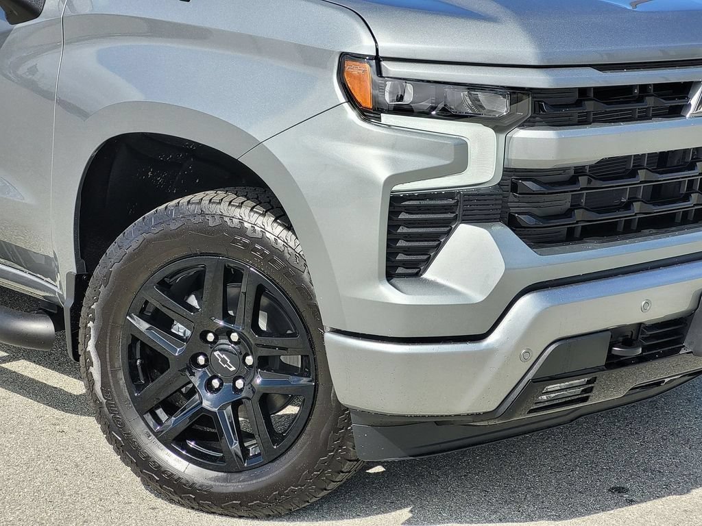 New 2026 Chevrolet Silverado 1500 RST w/ Rally Edition AWD/4WD image 6