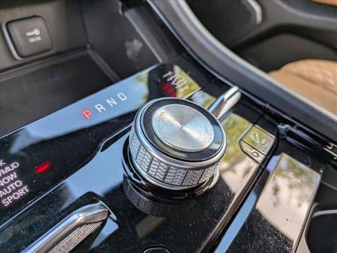 Used 2023 Jeep Grand Cherokee L Summit w/ Advanced Protech Group IV image 12