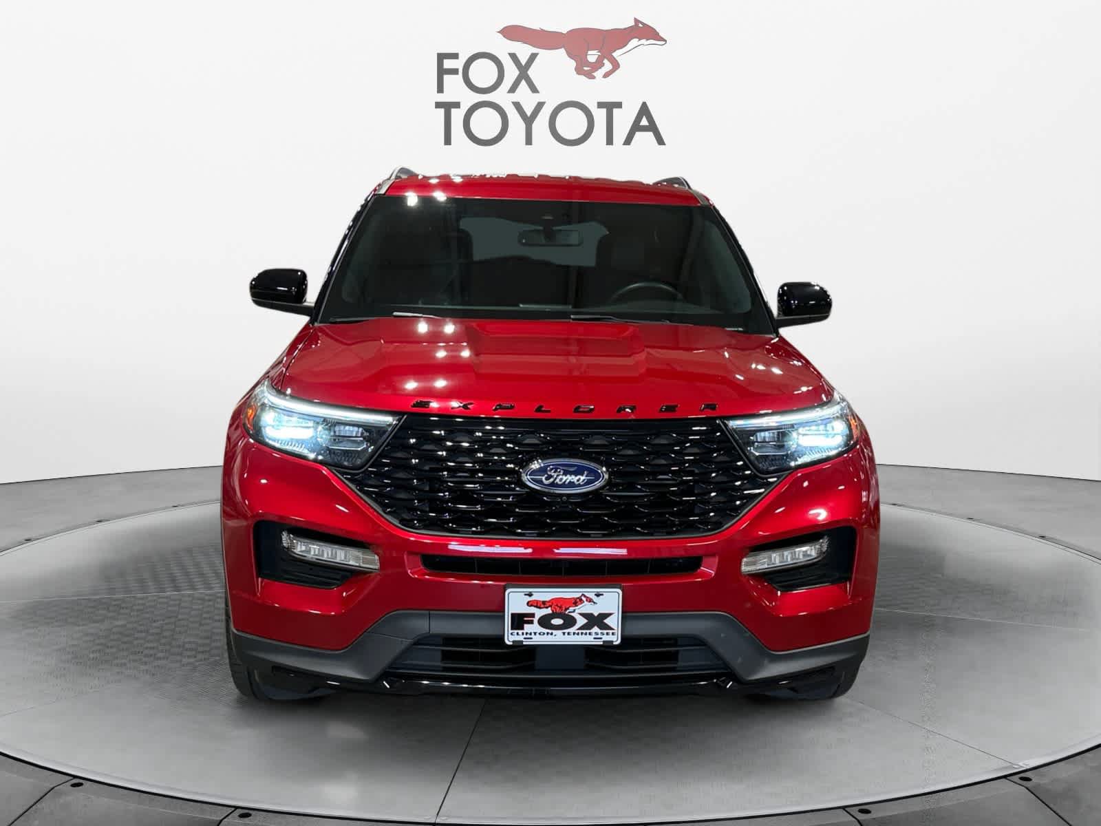 Used 2023 Ford Explorer ST-Line w/ Class IV Trailer Tow Package RWD image 9