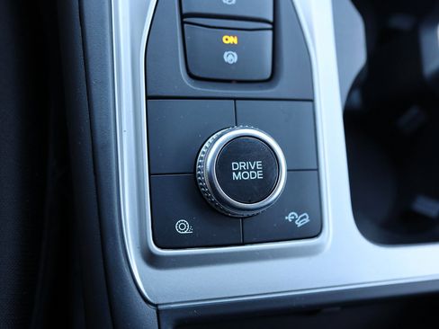 Used 2022 Ford Explorer XLT w/ Class IV Trailer Tow Package image 37