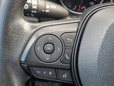 Used 2021 Toyota RAV4 XLE w/ Carpet Mat Package (TMS) AWD/4WD image 21