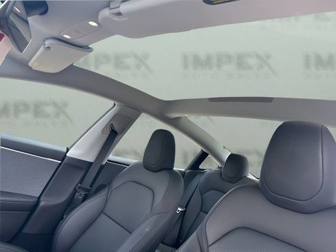Used 2025 Tesla Model 3 Long Range RWD image 8