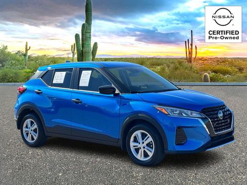 Certified 2025 Nissan Kicks Play S image 10