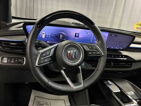 Used 2025 Buick Enclave Avenir w/ Super Cruise Package AWD/4WD image 15