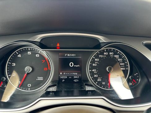 Used 2016 Audi A4 Premium Plus w/ Technology Package image 19