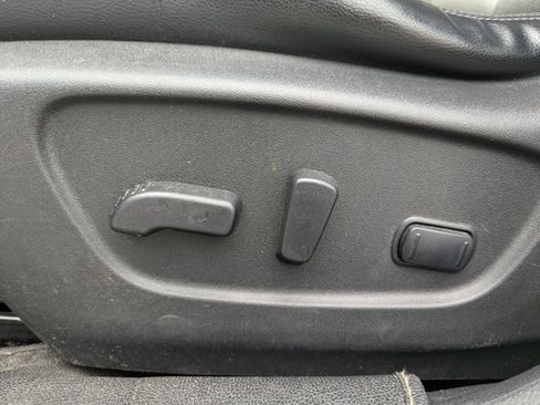 Used 2017 Nissan Rogue SL image 10