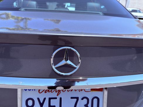 Used 2021 Mercedes-Benz C 300 Sedan image 41