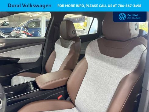 Certified 2023 Volkswagen ID.4 Pro image 13