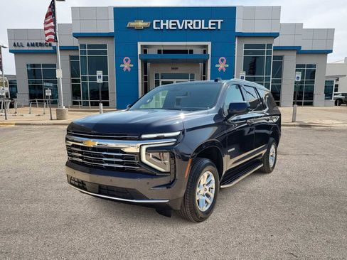 Used 2025 Chevrolet Tahoe LT image 1