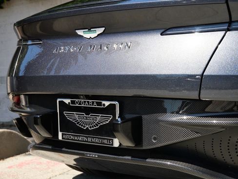 Used 2024 Aston Martin DB12 Coupe image 8