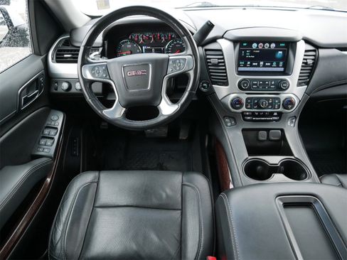 Used 2019 GMC Yukon SLT image 19