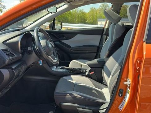 Used 2018 Subaru Crosstrek 2.0i Premium w/ Moonroof Package AWD/4WD image 10