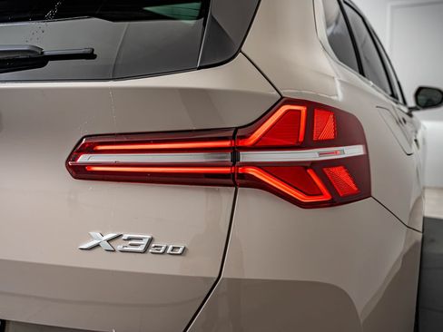 New 2026 BMW X3 xDrive30i w/ Convenience Package AWD/4WD image 15