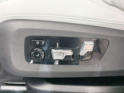 New 2026 BMW XM Label Red image 19