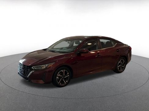Used 2025 Nissan Sentra SV FWD image 8
