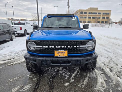 Used 2021 Ford Bronco Wildtrak image 10
