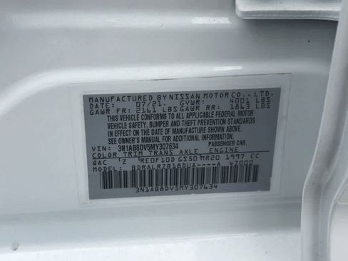Used 2021 Nissan Sentra SR FWD image 32