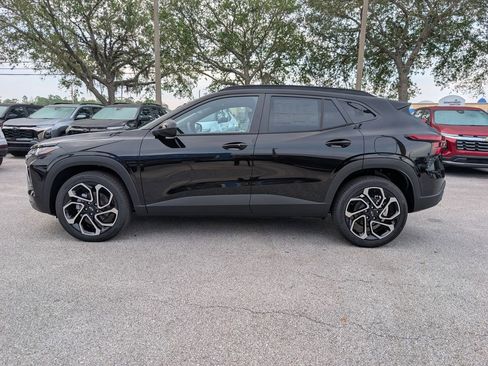 New 2026 Chevrolet Trax RS FWD image 5