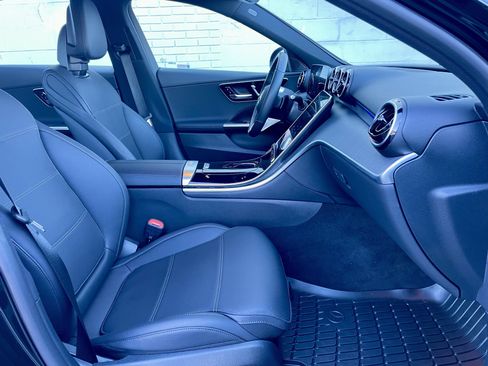 Used 2024 Mercedes-Benz C 300 4MATIC Sedan image 15