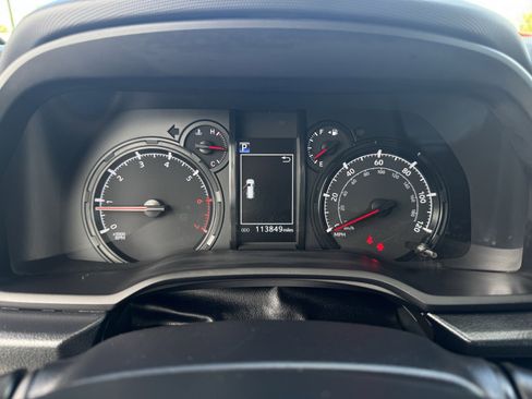 Used 2021 Toyota 4Runner SR5 image 19